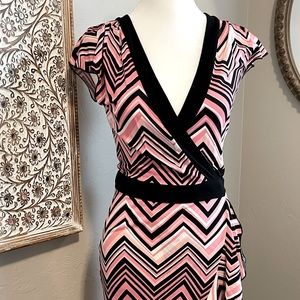 Pink and black chevron print Bebe wrap dress